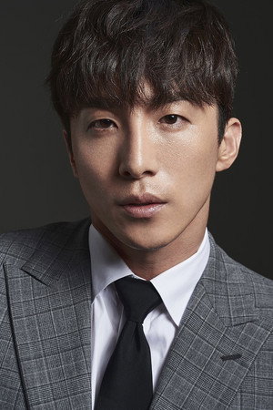 Cover image for 동현배