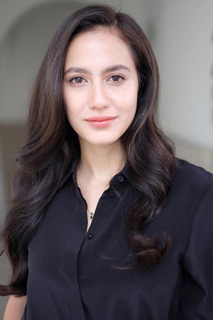 Cover image for Pevita Pearce