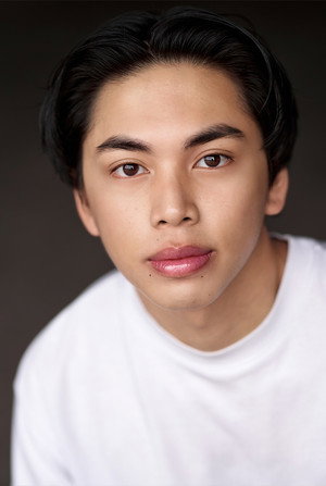 Cover image for Kevin Khan