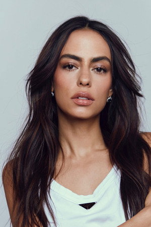 Cover image for Paola Fernández