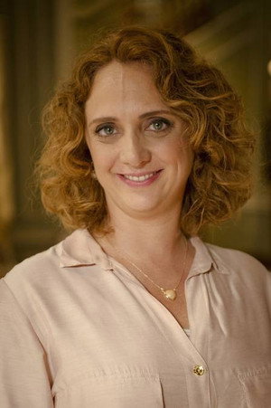 Cover image for Letícia Isnard
