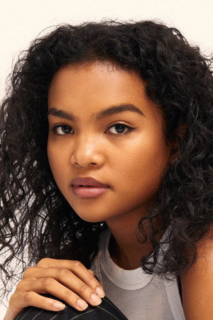 Cover image for Mia Isaac