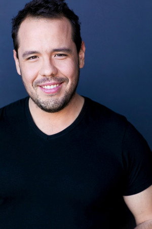 Cover image for Diego Medellin