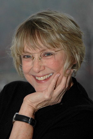 Cover image for Mary Beth Hurt