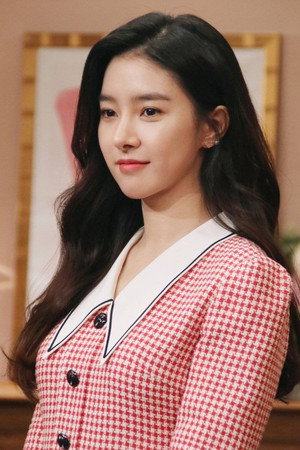Cover image for 김소은