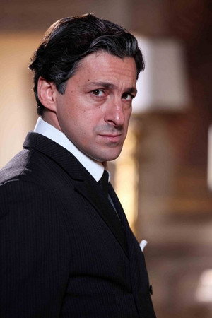 Cover image for Yari Gugliucci