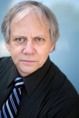 Cover image for Dennis Fitzpatrick