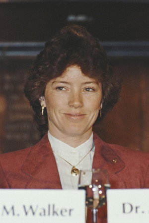 Cover image for Anna Lee Fisher