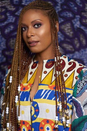 Cover image for Nefertite Nguvu