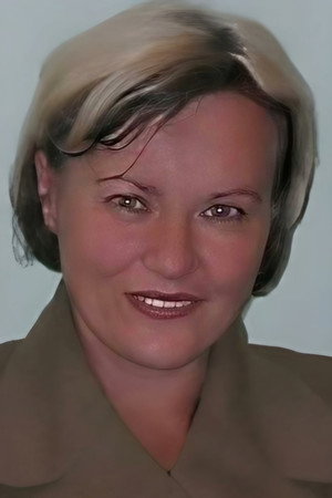 Cover image for Nadezhda Ptushkina