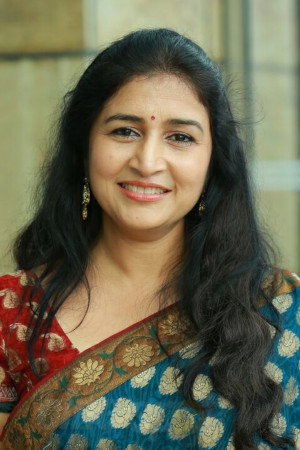 Cover image for Neena Kurup
