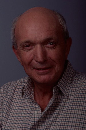 Cover image for Bernard Barrow