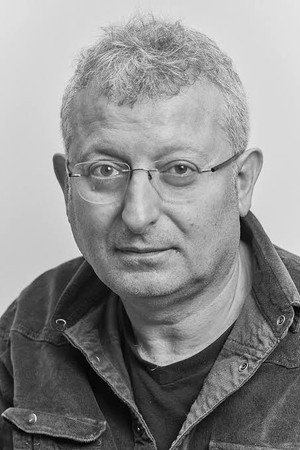 Cover image for Gary Sinyor