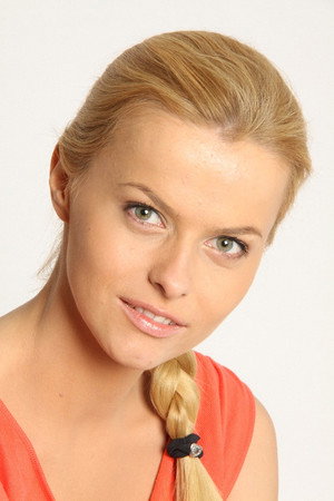 Cover image for Анна Лутцева