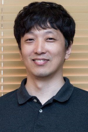 Cover image for Lee Jeon-hyoung
