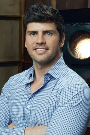 Cover image for Trent Correy