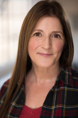 Cover image for Suzanne Johnson