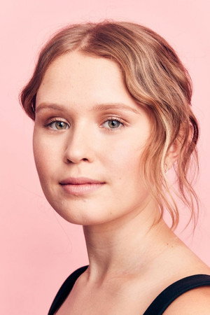 Cover image for Eliza Scanlen