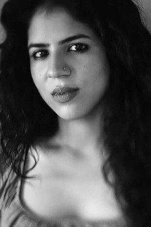 Cover image for Mansi Multani