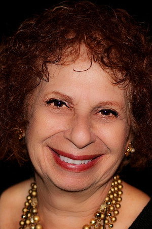 Cover image for Annie Korzen