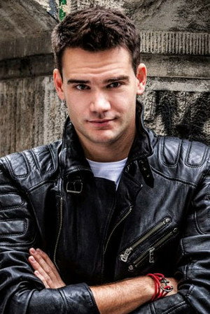 Cover image for Bojan Perić