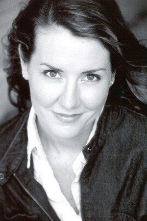 Cover image for Molly Bryant