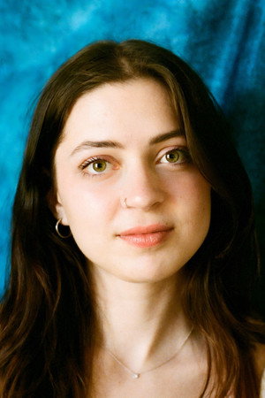 Cover image for Lizzy McAlpine