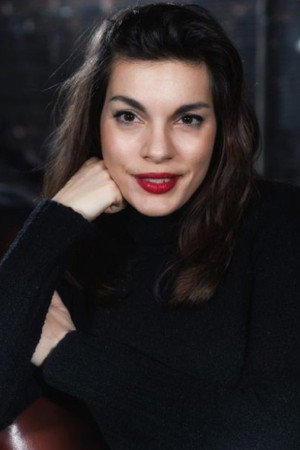 Cover image for Andrea Mladinic
