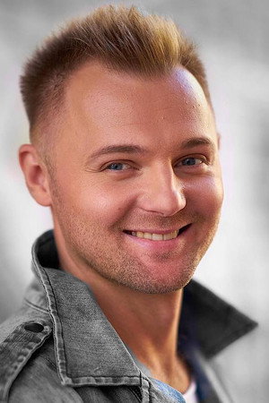 Cover image for Yevhen Kaporin