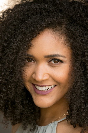 Cover image for Cindy Fernandez-Nixon