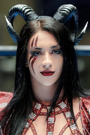 Cover image for Stephanie Vaquer