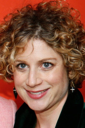 Cover image for Sara Bernstein