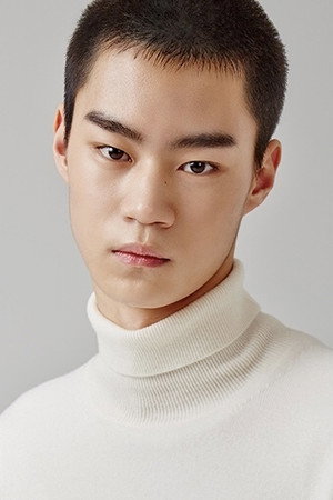 Cover image for 현우석