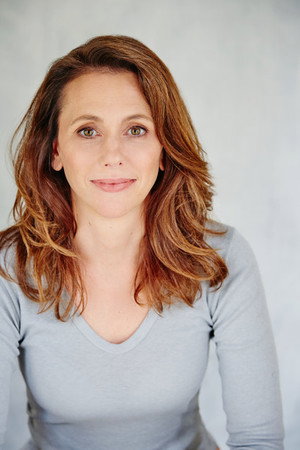 Cover image for Michela Noonan