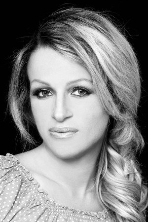 Cover image for Kelly Van Hoorde