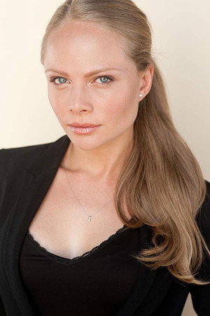 Cover image for Valentina Bove