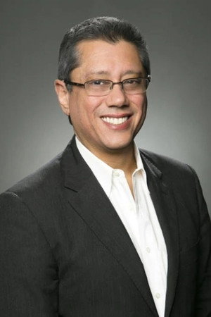 Cover image for Dean Devlin