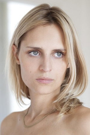 Cover image for Sabrina Seyvecou