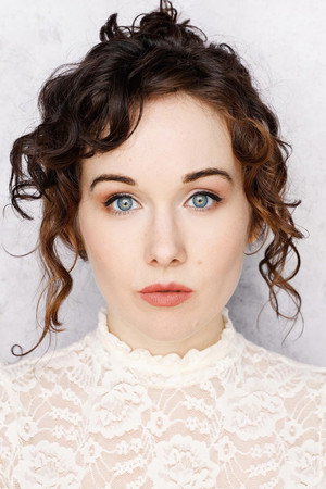 Cover image for Anna Chazelle