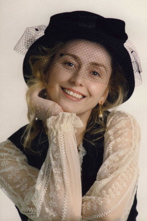 Cover image for Olga Annenskaya