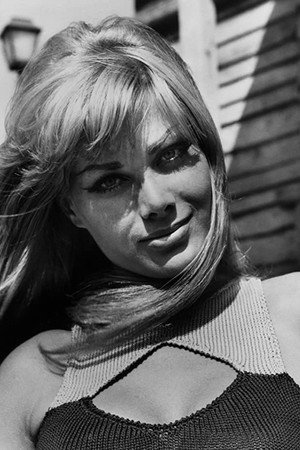 Cover image for Christa Linder
