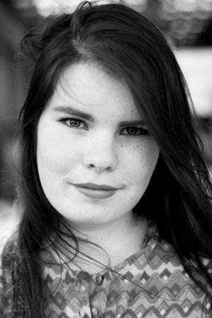 Cover image for Emma Levie