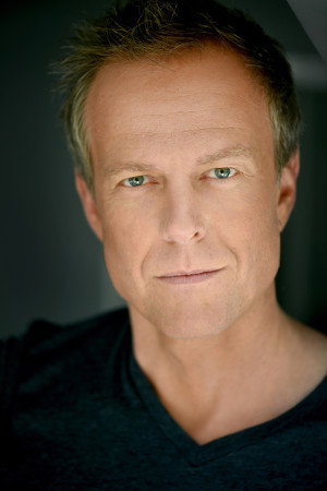 Cover image for Nick Boraine
