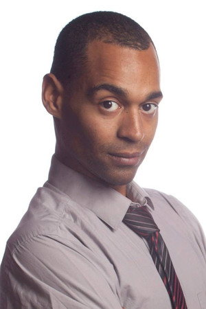 Cover image for Kwame Head