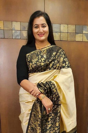 Cover image for Sumalatha