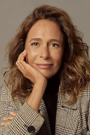 Cover image for Andréa Beltrão