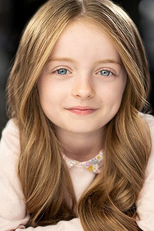 Cover image for Emma Oliver