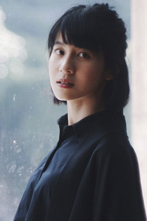 Cover image for 連俞涵