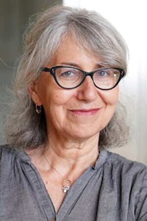 Cover image for Carole Kravetz Aykanian