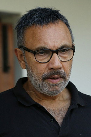 Cover image for Sathyaraj